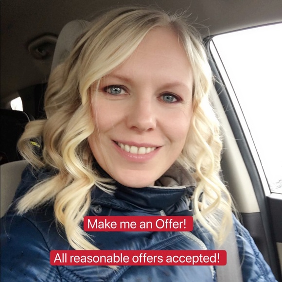 Hello! My name is Sasha - Picture 1 of 2